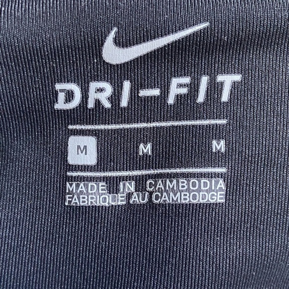 Nike Dri Fit Capri Leggings Black White Gray Mesh Back Cutouts & Pocket Medium - Picture 9 of 11